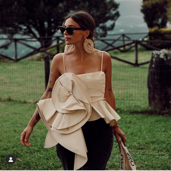 ZARA VOLUMINOUS FLOWER TOP SAND - Picture 6 of 17